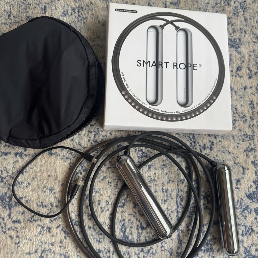 Smart Rope with Silver Handles